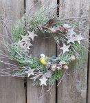 Christmas Rustic Decorative Wreath & Blue Tit Bird