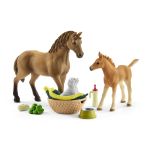 Horse Club Sarah's Baby Animal Care Horse, Foal, Puppy - Schleich - 42432