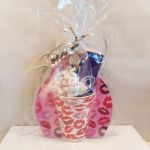 Cadbury's Hot Chocolate & White Lip Mug Gift Set - Valentine's Day