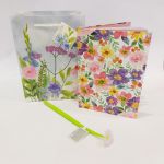 Floral A5 Notebook & Colour Changing Flower Pen Gift Set - Free Gift Bag