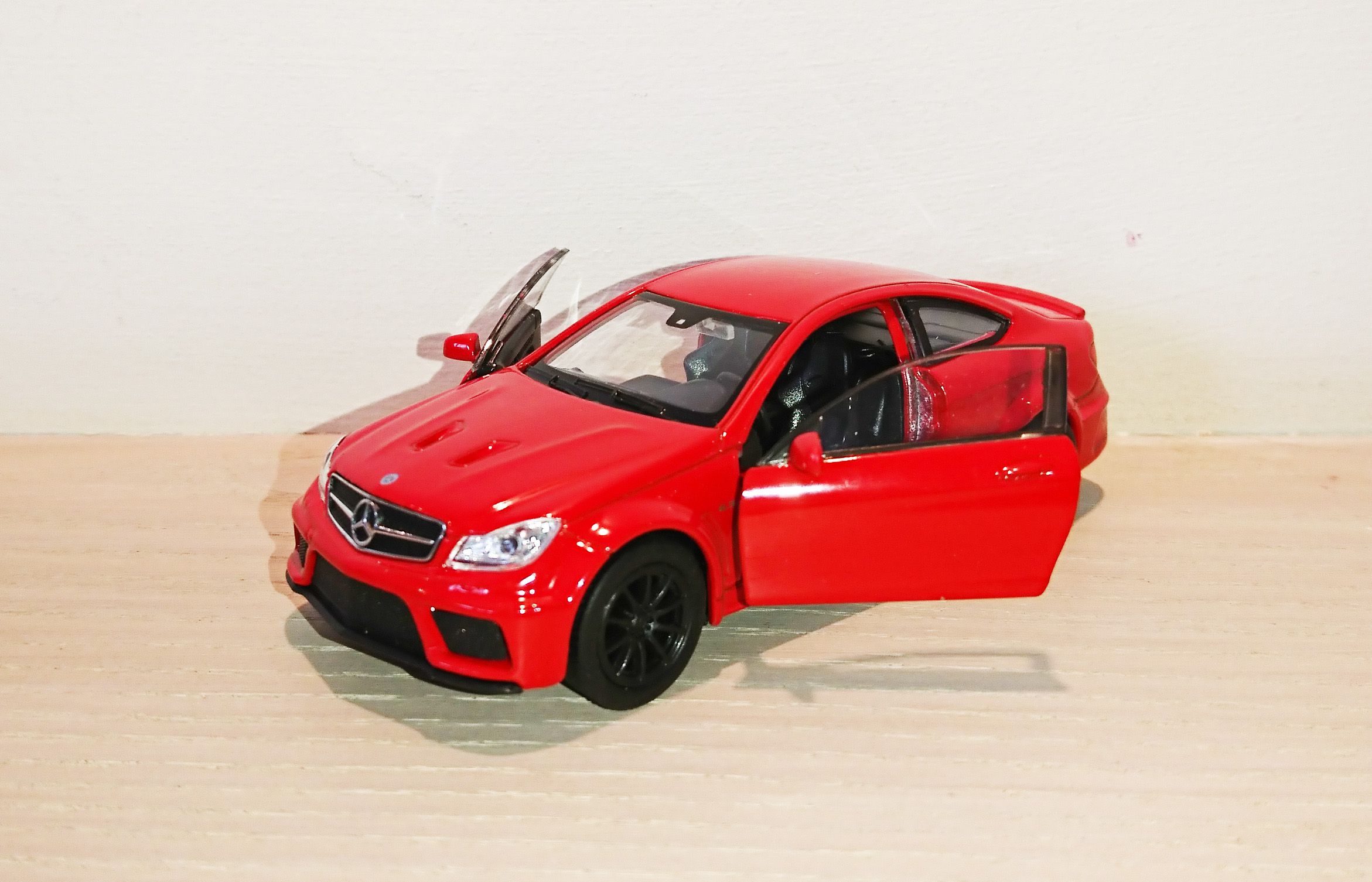 Mercedes-Benz C 63 AMG Coupe Black Series Diecast Scale Model Car Scale 1:38 NEW