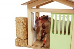 Wooden Pink Horse Stable with Horse & Straw - Scale 1:24 - Kids Globe V050206