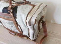 Amore Cowhide Cow Leather Weekend Holdall Bag