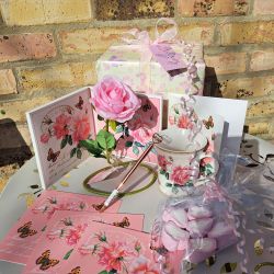 Mum Rose Gift Set - Mug Flower Notelets Marshmallows Pen Gift Wrapped