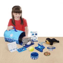 Melissa & Doug Pet Play Travel Play Set Tote & Tour - 15 Pieces