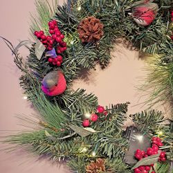 Christmas LED Robin Mixed Pine & Berry Wreath 50cm - Artificial - Sage Decor