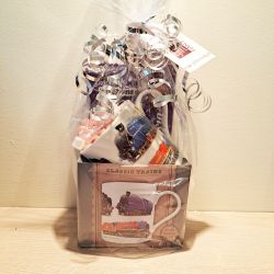 Cadbury's Hot Chocolate & Train Mug Gift Set