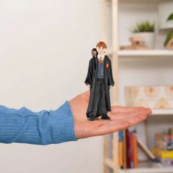 Harry Potter Ron Weasley & Scabbers Figure - Schleich - 42634