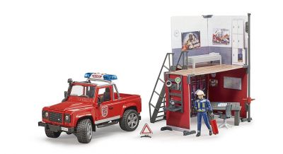 Fire Station Land Rover Defender & Figure - Bworld - Bruder 62701 Scale 1:16
