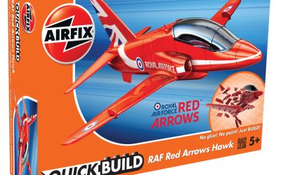 RAF Red Arrows Hawk Aeroplane - Model Kit - Airfix Quickbuild - J6018