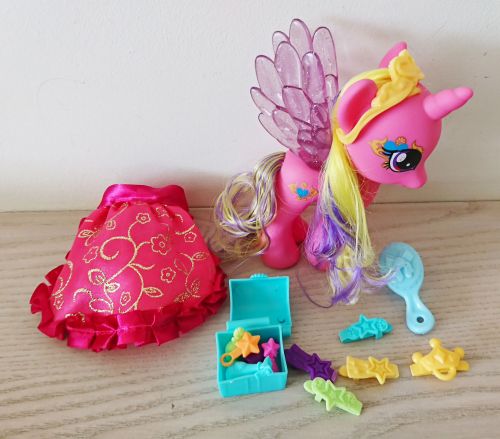 Unicorn Dress Up with Accessories & Robe Playset
