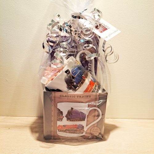 Cadbury's Hot Chocolate & Train Mug Gift Set